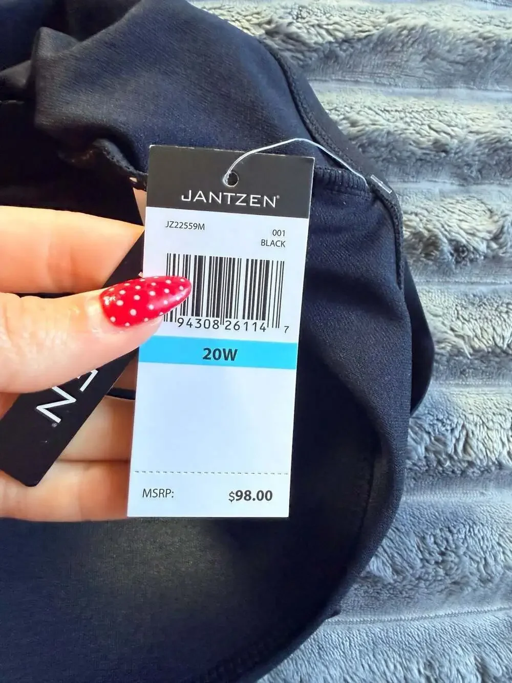 Jantzen Women's Shirred One-Piece Swimsuit in Black Size 20w